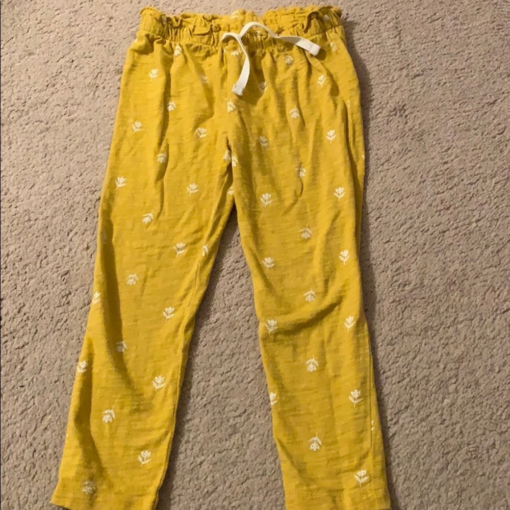 Mustard pants with flowers
